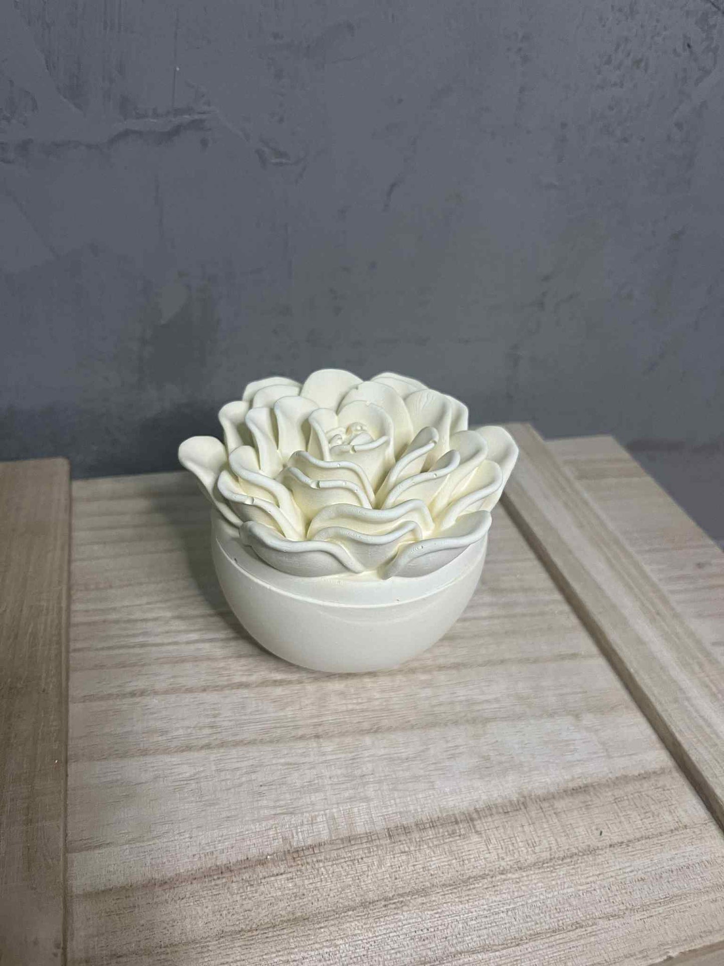 Διακοσμητικό Βαζάκι Λουλούδι με Καπάκι από Πορσελάνη